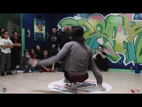 Carlo Vs Rock Lobzter - Top 16 - HIDDEN IN THE CYPHERS - BNC