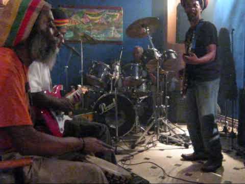 Barry Isaac - Teachings of His Majesty / I Will Always Praise Jah - Rehearsal Vibes