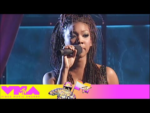 Brandy & Monica Perform "The Boy Is Mine" | 1998 VMAs