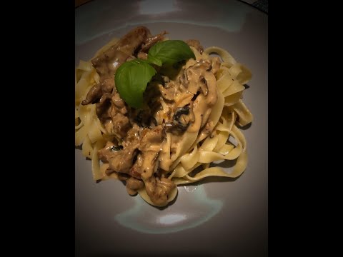 Enkel fläskfilepasta