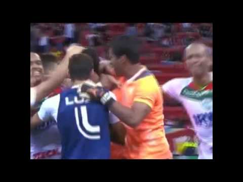 Gols de cabeça do goleiro Lauro