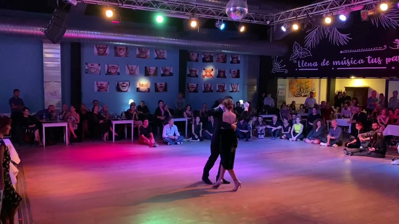 Marco Nodari y Claudia Cavagnini "No aflojes" @la Lunatica 1/11/2021 2-3