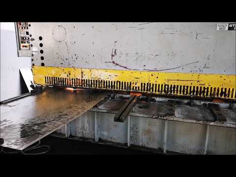 Hydraulic Guillotine Shear STROJARNE PIESOK CNTA 3150/16A 1987