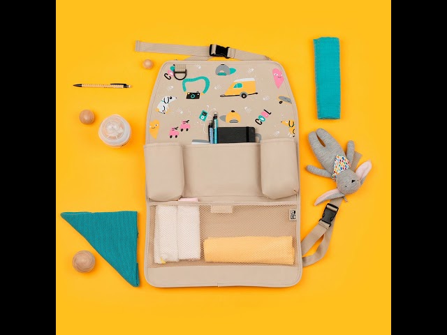Vídeo relacionado con 2 Piezas Organizador Asiento Coche, Protectores de Asiento para Coche con 2 Bolsillos, Tejido Oxford, Cubre Asientos Coche Niños para Turismos, SUV y Todoterrenos, para Botellas, Juguetes y Libros