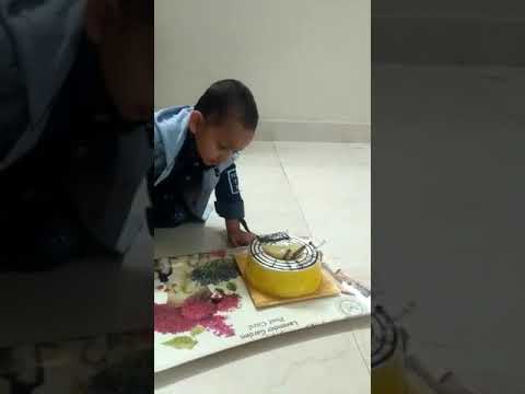 Vihaan ' s 1st bday ||enjoying cake alone