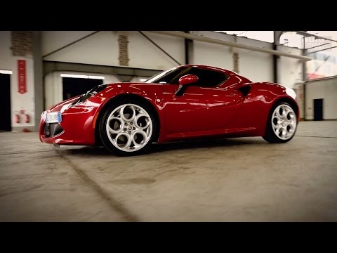 Alfa Romeo 4C: Schön schnell - Fast Lap | auto motor und sport