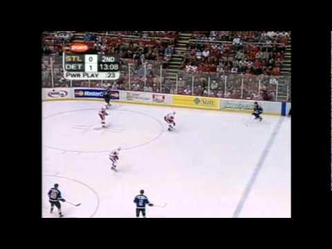 Kirk Maltby blocks 3 shots without a stick 5/11/02