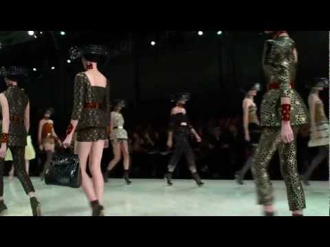 Alexander McQueen - Spring/Summer 2013
