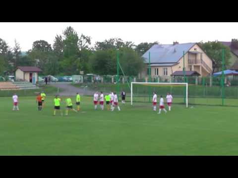 WIDEO: Przełom Besko - KS Wiązownica 2-2 [SKRÓT MECZU]