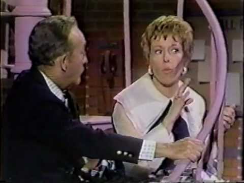 Bing Crosby & Carol Burnett - "Saturday Morning Confusion"