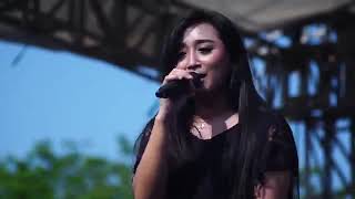 Download lagu Yuni Ayunda - Istri Setia mp3