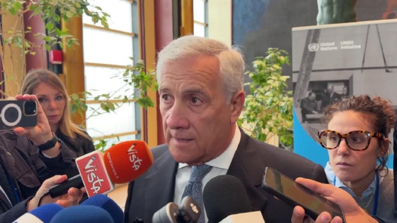 Tajani: Discorso Iran molto duro. Lavoriamo a soluzione diplomatica, ma non possono avere atomica