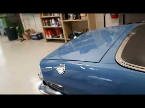 Triumph Stag start up...V8 sound (you can keep your soulless electric cars )