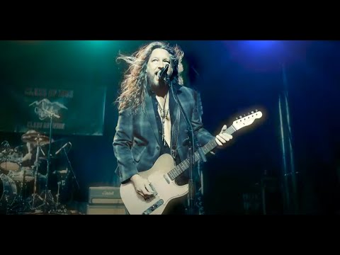 Roxanne "Keep on Keepin' On" Official Video (featuring Jeff Scott Soto)