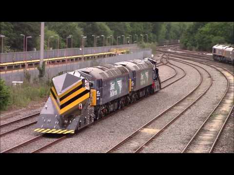 DRS 57002+57003 with ZZA Snowploughs at Tonbridge Yard 12/6/19