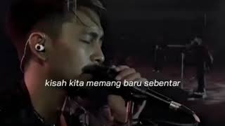 Download lagu Story wa konser live musik cowok keren mp3
