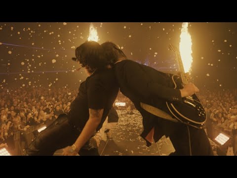 White 2115 - Wieczny student (Official Video)