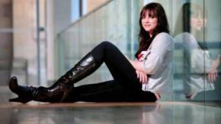 Amy Macdonald-Spark.wmv