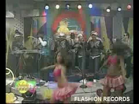 Rinal Klen y su Mambo cotorra en sabado de corporan