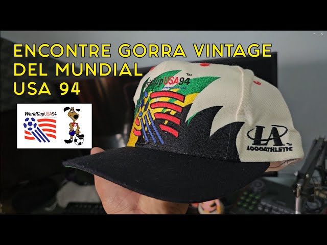Vídeo relacionado con MERCHANDMANIA Pack 2 Gorras Negras Cinta Casette Retro Vintage futurista Friki Gamer Cap