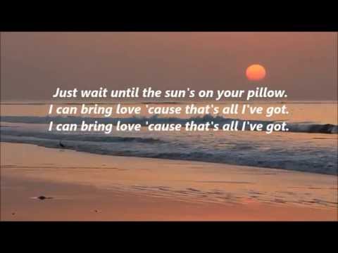 Videoclip de I Can Bring Love — Bee Gees