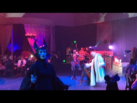 Club Villain Dinner & Dance Party Opening Number - Disney's Hollywood Studios 2016