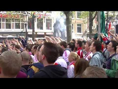 Crazy Ajax fans