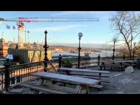 Stockholm Walks: off season with a view- Mosebacke terrace to Cornelisparken