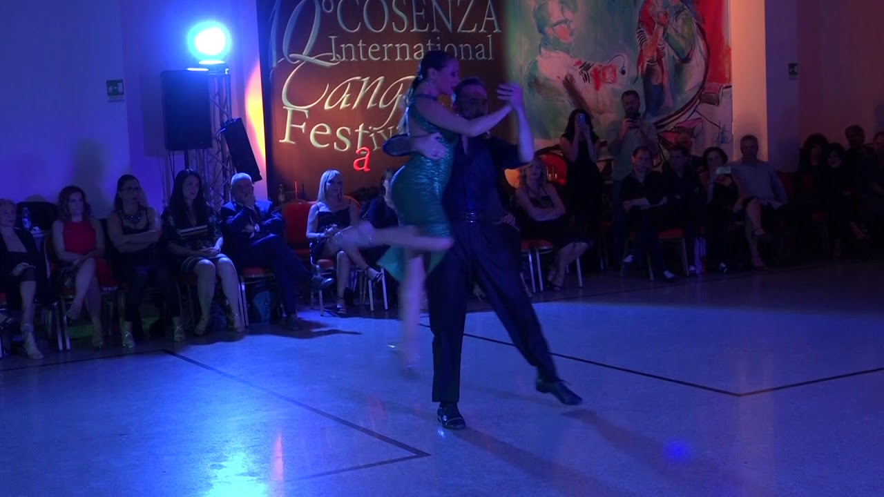 Lucila CIONCI y Joe Rodrigo CORBATA 4/4 Cosenza International Tango Festival
