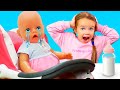 Baby Annabell doll is crying! Toy stroller for baby dolls. Baby doll feeding time with toy food.