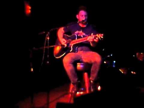 Common Trouble -- Rainin' In Tucson -- Dan Wolfe Solo Acoustic