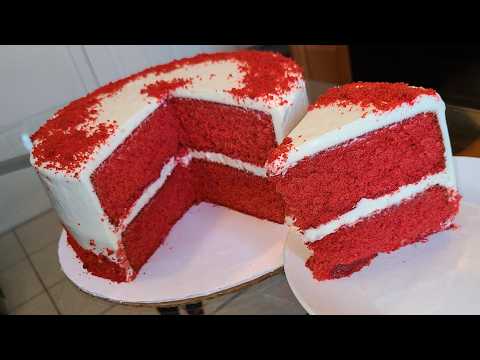 Red Velvet cake with a sweet cream cheese frosting | A classic Southern cake