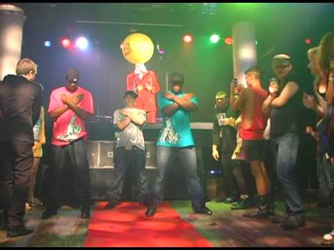 Bad Brilliance feat. Iconic Dance Crew (live 7.17.09 Santos Party House)