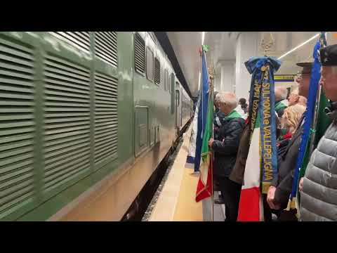 L’arrivo del treno del Milite Ignoto nella stazione di Sulmona