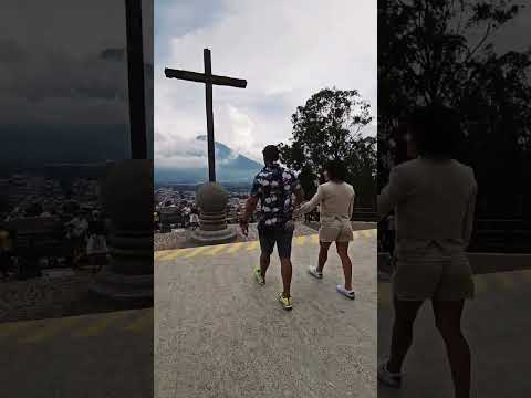 #MIRADOR DEL CERRO DE LA CRUZ #ANTIGUA #guatemala #VOLCAN