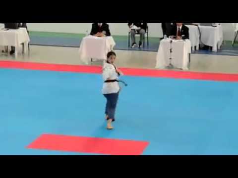GIRL POOMSAE - TAEBEAK