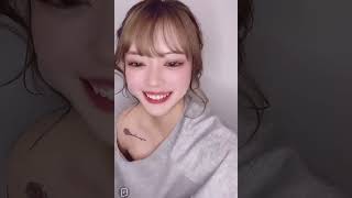 放送事故で胸チラ