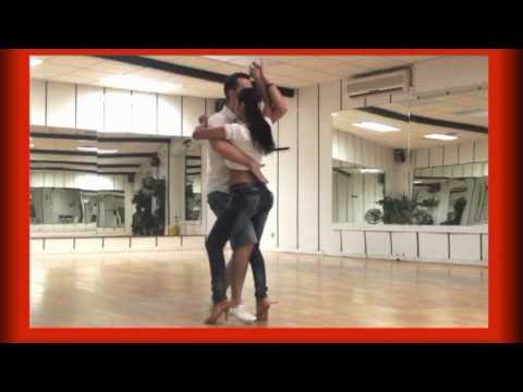 BACHATA DANCE BASI Y DEISY - YouTube