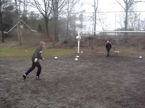 Training Excelsior'31 D2 i.p.v. wedstrijd tegen Markelo D1