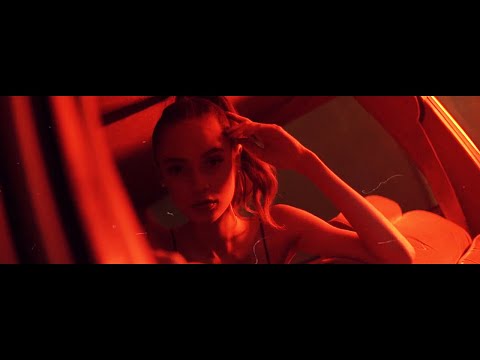 Szesnasty - Neony (prod. SecretiveSuicide)