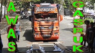 Download lagu KEDATANGAN TRUK CAKEP PESERTA JOGJAKARTA TRUCK FESTIVAL JTF 2018 mp3