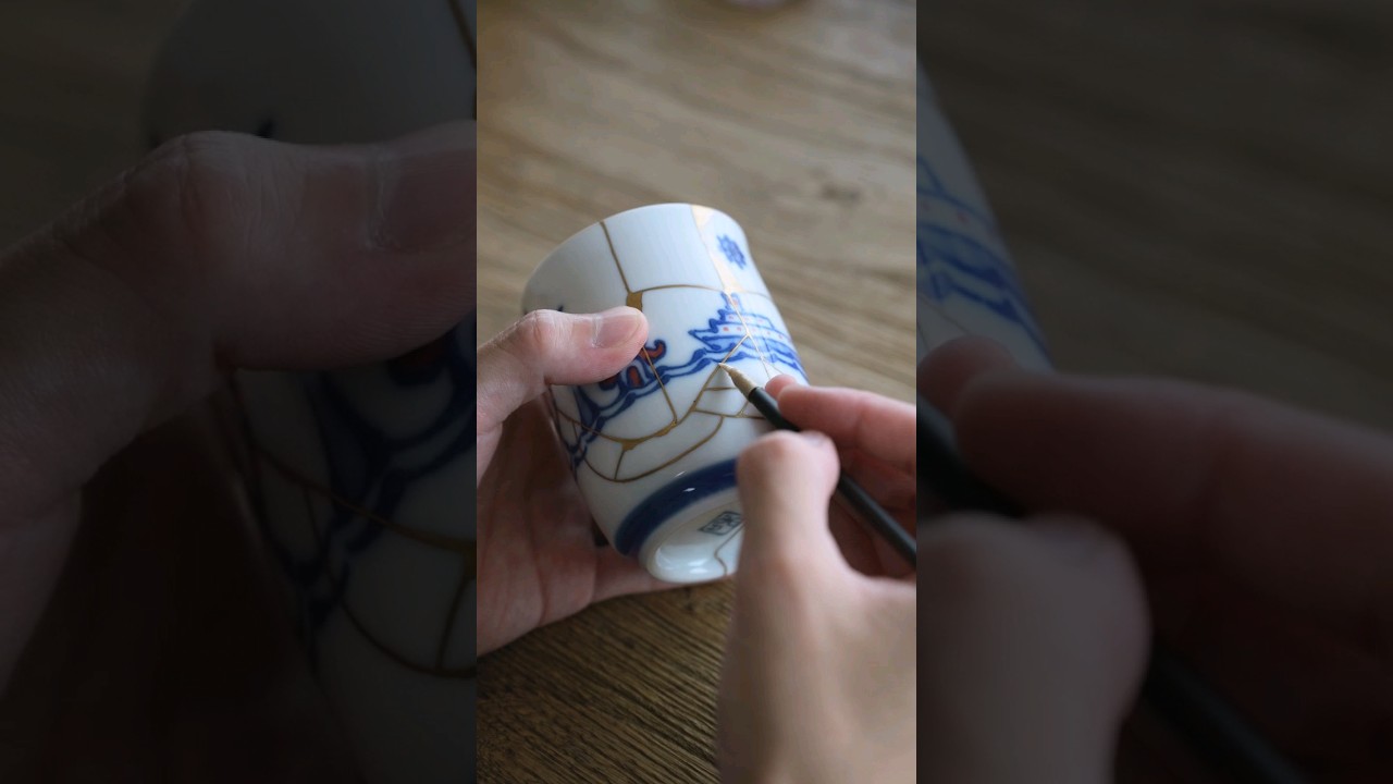 Behind the scenes of #KINTSUGI │This is the food-safe method. #金継ぎ #金繕い #kintsukuroi