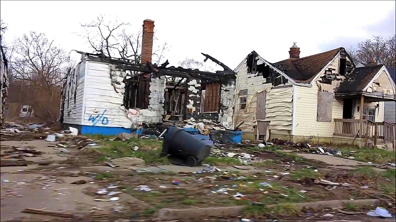 EXXPLORING DETROIT'S EXTREME ABANDONED HOODS 10 YEARS AGO