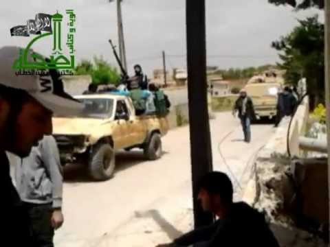 توجه عناصر كتيبة عمر بن الخطاب لضرب حاجز المزابل في القلمون في ريف دمشق