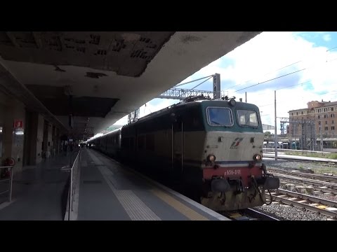 E656.091 sull' EXP 14022 Reggio di Calabria Centrale - Lourdes, in partenza da Roma Ostiense