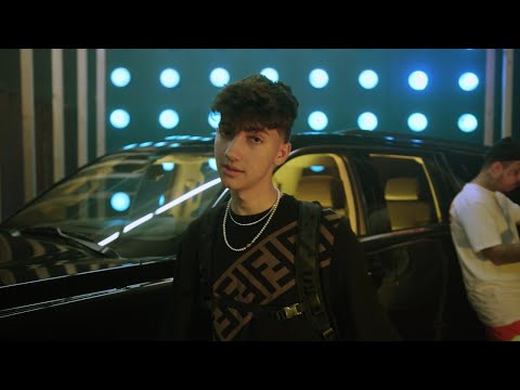 Blurry ft. Daddex - OMG (Official Music Video)