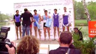 preview picture of video 'Aviron: Championnats de France 2010 bateaux courts; Podium 2- (deux sans, pair oar)'