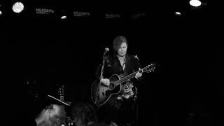 Suzie Vinnick - Crazy About Lovin