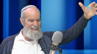 "הגיטרה החשמלית בשבילי הייתה כמו "אשת יפת תואר" במלחמה! | מבט אל התשובה #11 | עם הרב יואב מלכא (ישיבת מכון מאיר) - התמונה מוצגת ישירות מתוך אתר האינטרנט יוטיוב. זכויות היוצרים בתמונה שייכות ליוצרה. קישור קרדיט למקור התוכן נמצא בתוך דף הסרטון "הגיטרה החשמלית בשבילי הייתה כמו "אשת יפת תואר" במלחמה! | מבט אל התשובה #11 | עם הרב יואב מלכא (ישיבת מכון מאיר) - התמונה מוצגת ישירות מתוך אתר האינטרנט יוטיוב. זכויות היוצרים בתמונה שייכות ליוצרה. קישור קרדיט למקור התוכן נמצא בתוך דף הסרטון