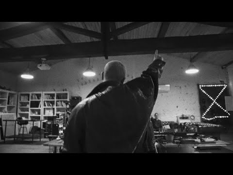 עומר אדם - משפחה וכבוד (Prod. By Bleu) קליפ רשמי